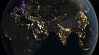 地球夜空正在變化!全球光污染16%上升 亮度出現「波動現象」 4 從太空看到的地球夜景。根據地球監測衛星影像繪製的地球夜景。(圖/Michala Garrison/NASA Earth Observatory)