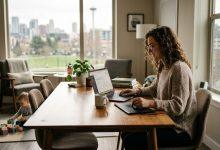 近六成受訪者認為自由工作具有吸引力，並考慮將其納入職涯規劃。（圖／AI生成）