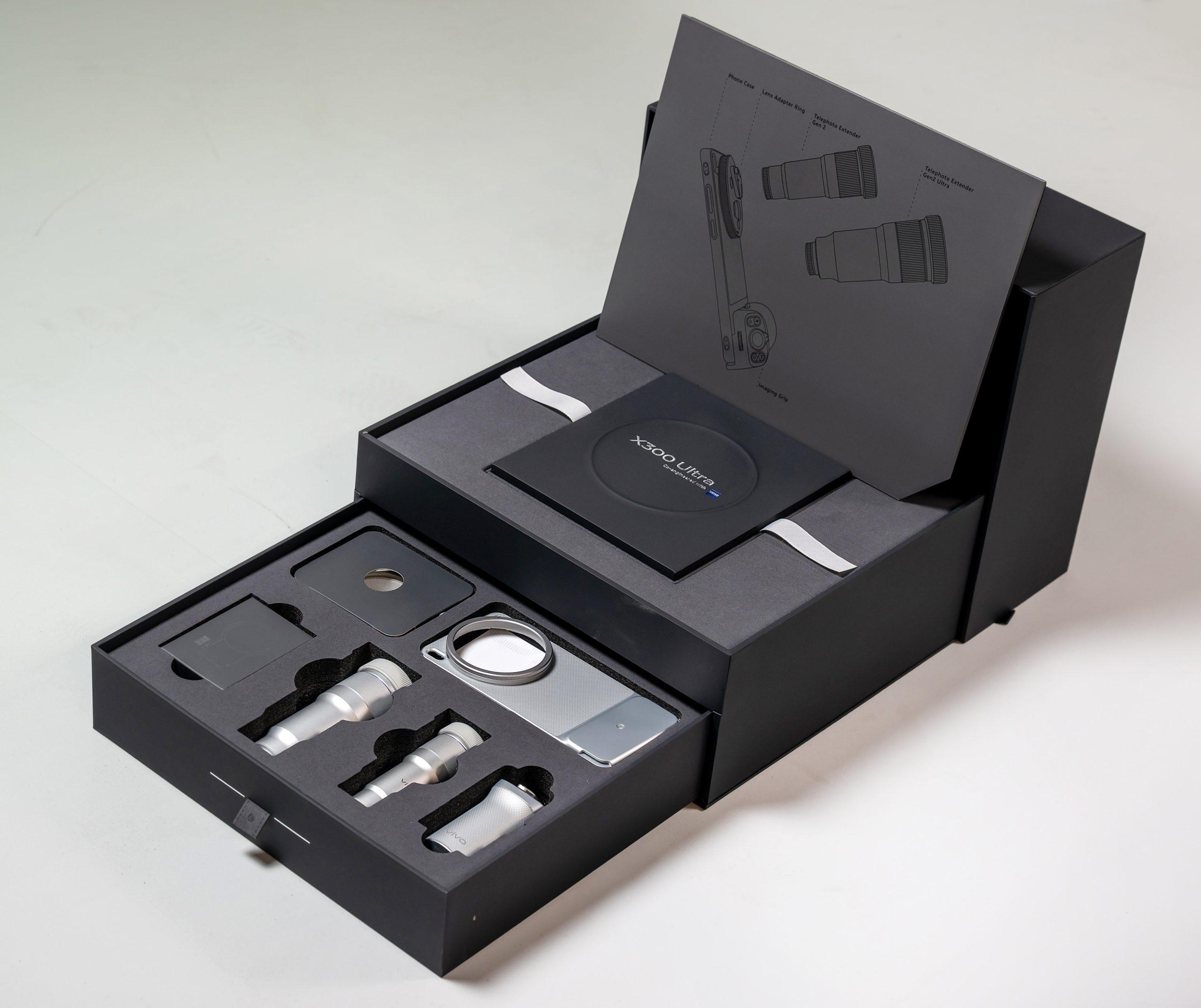 vivo X300 Ultra 攝影師套裝。（圖／vivo提供）