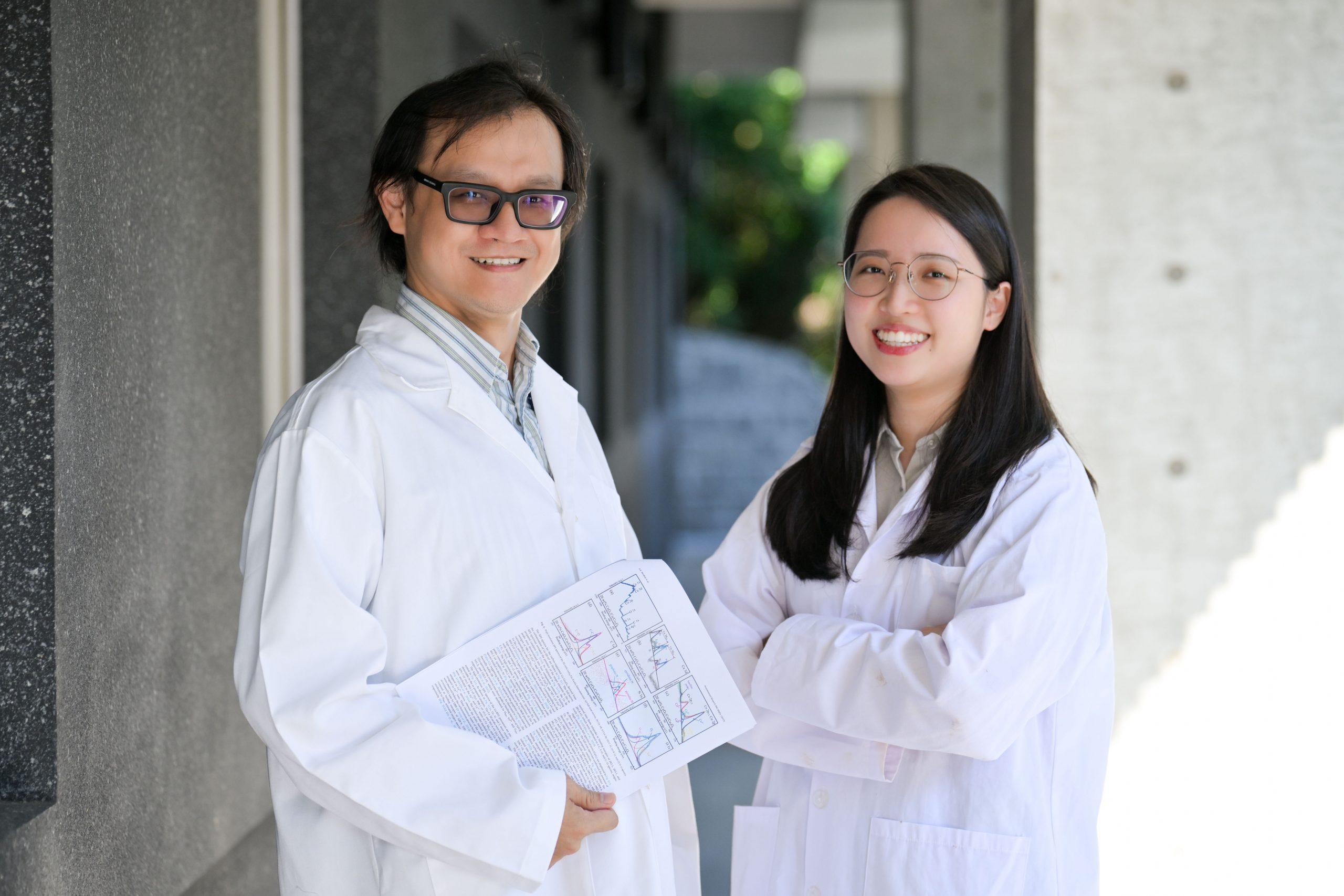 環衛所教授余國賓左與王安妤碩士 2 scaled