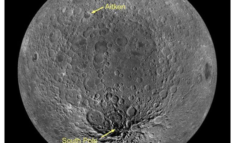 月球最大的撞擊地形「南極－艾特肯盆地」（South Pole–Aitken Basin），因橫跨艾特肯隕石坑與月球南極之間而得名。（圖／NASA/GSFC/Arizona State University）