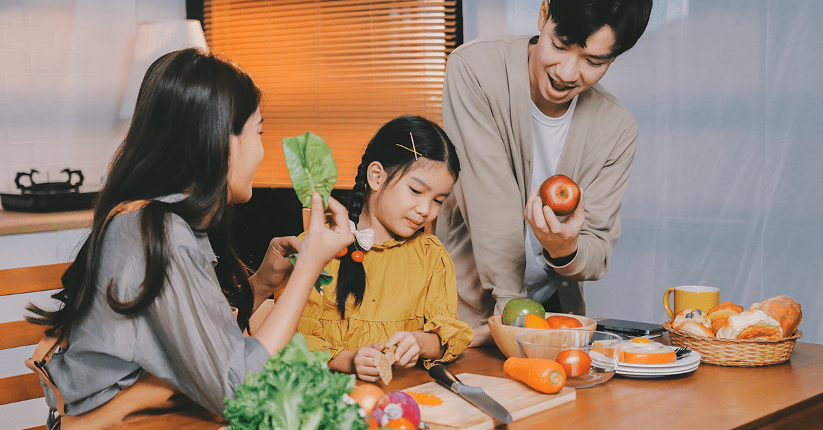 對付挑食要贏在起跑點!研究證實:孕期多吃蔬菜能顯著降低小孩排斥感 1 如何勸導孩子吃下健康的蔬菜,是令許多父母頭痛的管教難題。(圖/123RF)