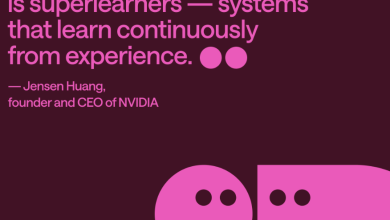 輝達（Nvidia）於13日宣布，將與英國新創公司Ineffable Intelligence達成策略合作，共同研發新一代AI系統。不同於目前多數依賴人類數據訓練的AI模型，Ineffable專注於「強化學習」，意即讓AI透過自身經驗進行學習。輝達創辦人暨執行長黃仁勳對此表示：「AI的下一個前沿是超強學習者，也就是能從經驗中持續進化的系統。」