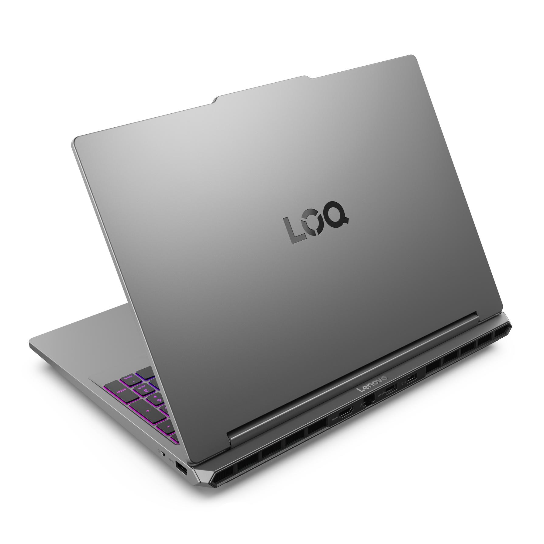 Lenovo LOQ 專為需要在課業學習與電競遊戲間取得完美平衡的學生及玩家量身打造，提供「月岩灰」配色，並最高可配備 15.3 吋 WQXGA 顯示螢幕。（圖／Lenovo提供）