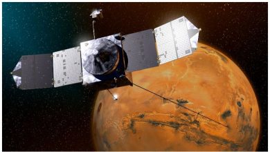 NASA MAVEN探測器藝術想像圖。MAVEN自2014年進入火星軌道，長期研究火星大氣流失機制，任務歷時超過11年。（圖／NASA/Goddard/University of Colorado/Laboratory for Atmospheric and Space Physics）