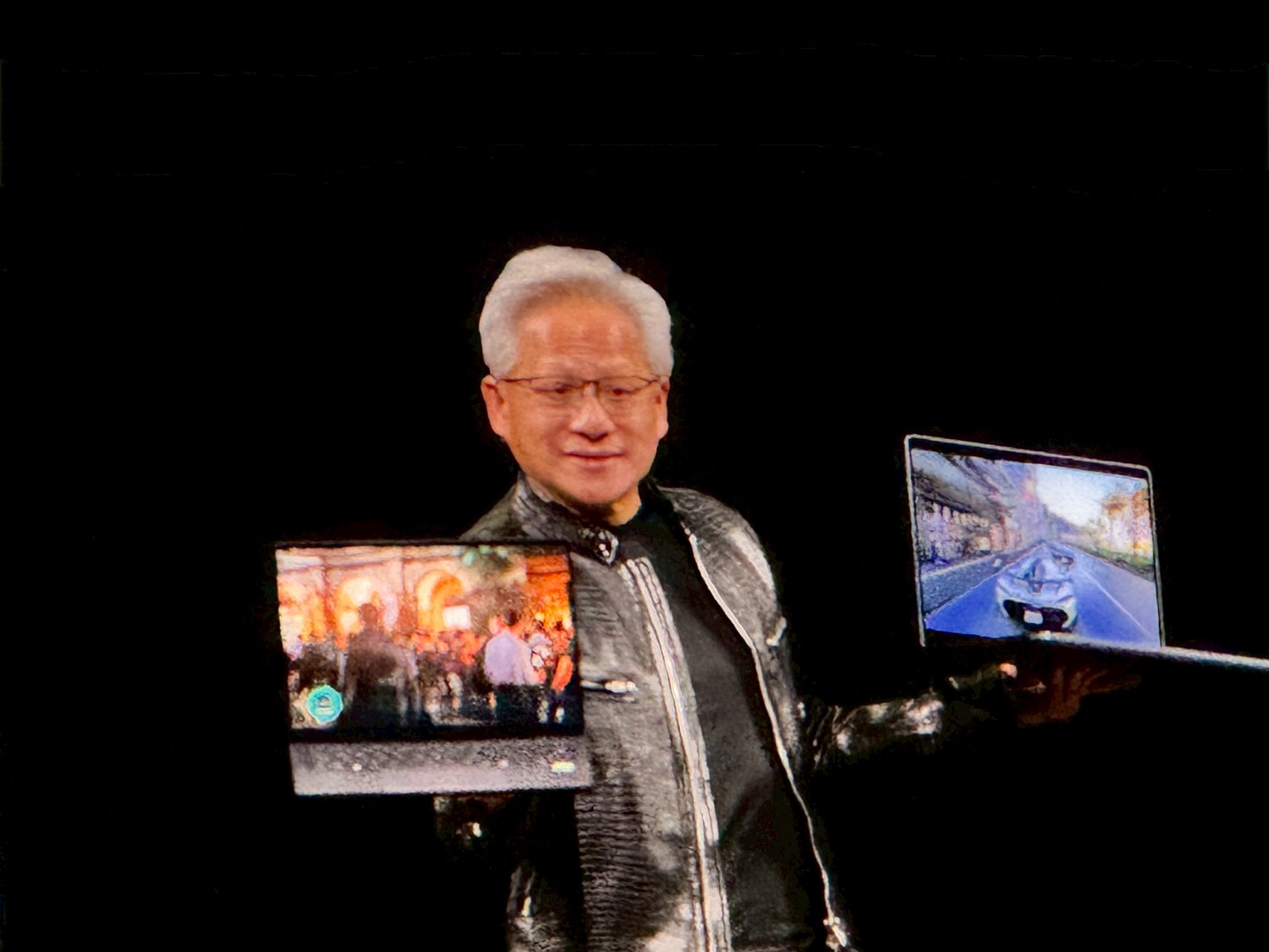 AI天才不稀缺!黃仁勳親曝徵才首重的黃金特質不是智商 而是「這項」 2 黃仁勳直言:「真正稀缺的是品格。」(資料圖/記者 孟圓琦攝)