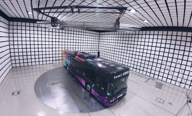 車輛研究測試中心宣布，完成FORD、 GM及Stellantis三大國際車廠最新版EMC廠規認可。（圖／車輛研究測試中心提供）