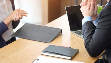 履歷該寫期待薪資嗎?該怎麼寫?專家傳授「5技巧」提高錄取率 7 履歷不只是列出工作經歷,更要清楚展現自己的價值,面試才會加分。(圖/123RF)