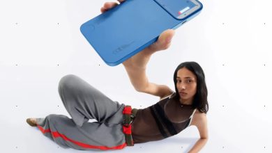 Nothing Phone (4b) 亮藍新機吸睛降臨!強續航、高 CP 值入門機首選 3 Nothing Phone (4b)以全新繽紛一體式機身設計,搭載5000萬畫素主鏡頭,從容每一天。(圖/擷取自nothing.tech官網)