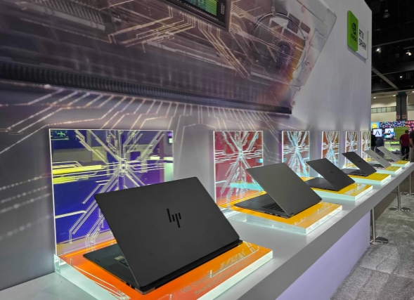 輝達攜手聯發科推AI PC傳秋季登場!華碩、微星首發上陣 1 RTX Spark的發布標誌著NVIDIA正式進軍PC市場, 將於今年秋季上市。(圖/取自@NVIDIARTXSpark X)