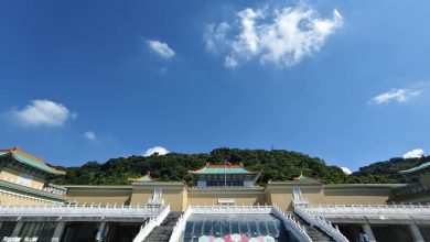 身為文化大學美術系校友的故宮博物院蕭宗煌表示，故宮擁有世界級文物典藏及豐富的博物館實務經驗，期盼藉由跨域合作，讓博物館資源走入校園、走向社會。（圖／文化大學提供）