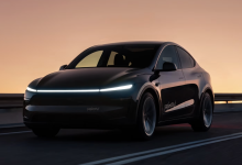 特斯拉Robotaxi最快將於8月在美國德州奧斯汀啟動Cybercab公開道路部署。（圖／截取自特斯拉）