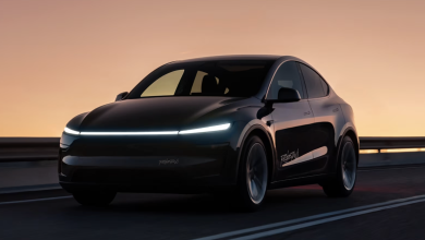 特斯拉Robotaxi再跨一步!Cybercab最快8月公開道路載人 今年擴大量產 3 特斯拉Robotaxi最快將於8月在美國德州奧斯汀啟動Cybercab公開道路部署。(圖/截取自特斯拉)