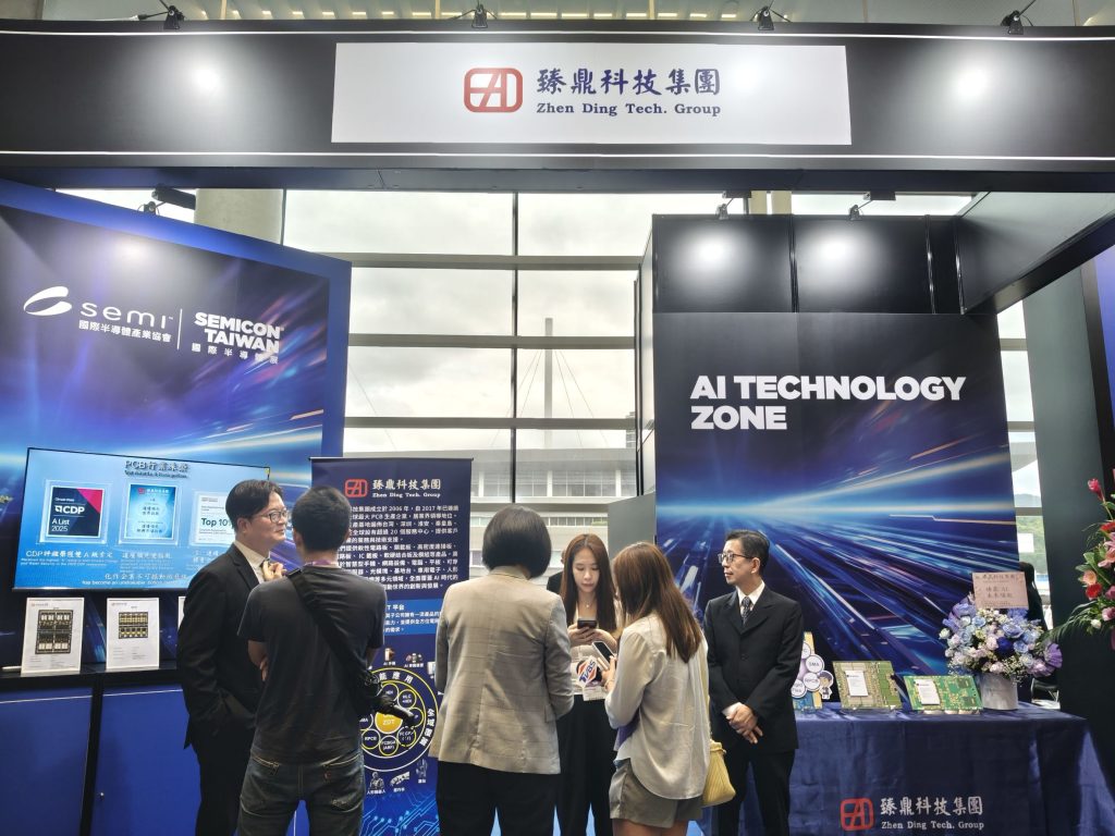 從高速傳輸到超高層板，全面展現集團因應次世代AI算力基礎建設的高階PCB技術實力。（圖／記者許若茵攝）