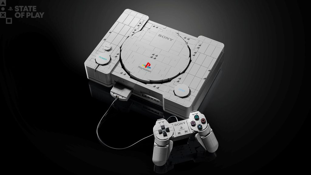 精選 8 這款「樂高PlayStation」忠實地還原了初代PlayStation的灰色機身和手柄,過去曾徹底改變了遊戲產業,而這款產品如今使用了1911塊樂高積木。(圖/取自@LEGO_Group_JP X)