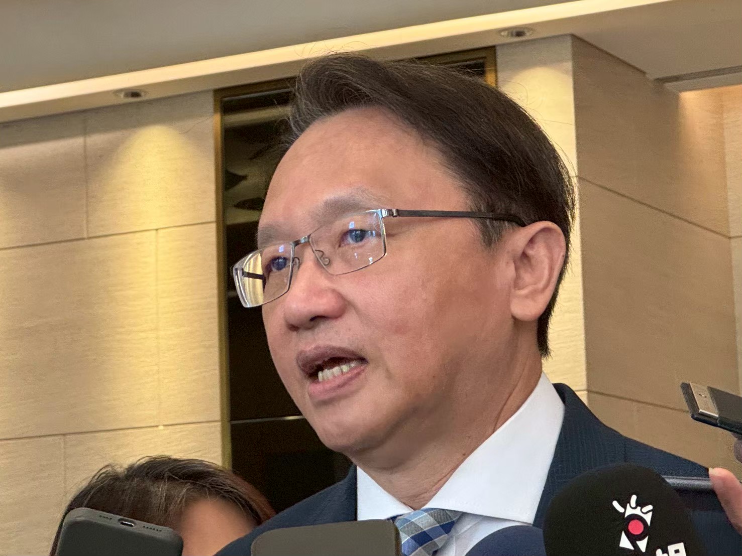 宏碁董事長陳俊聖預計,記憶體價格將在2027年下半年開始下降。(資料圖/記者 孟圓琦攝)