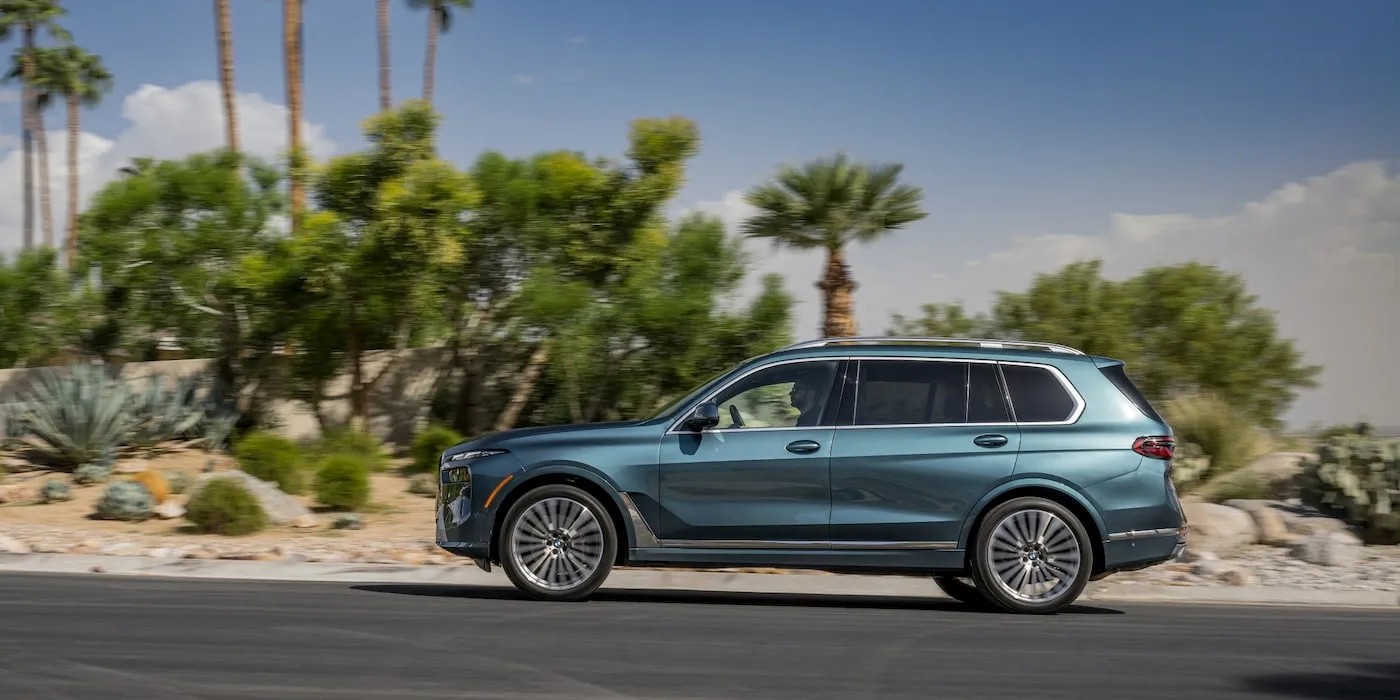 BMW首款三排座純電SUV iX7預計2027登場 定位品牌電動旗艦 1 BMW iX7 EV