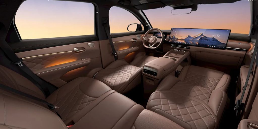 精選 2 BYD Tang EV interior space