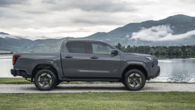 Toyota阿根廷砸13億美元擴產電動車 Hilux BEV成熱門候選 5 Toyota Hilux BEV pickup side
