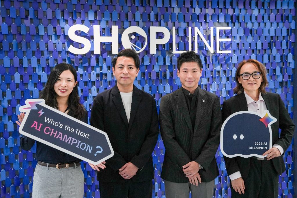 精選 1 SHOPLINE 迎接 AI 零售新時代,由 AI 轉型經理 Angela、產品副總賴哲文、台灣總經理葉力維及全球資安長李彥民(由左至右)。(圖/SHOPLINE提供)