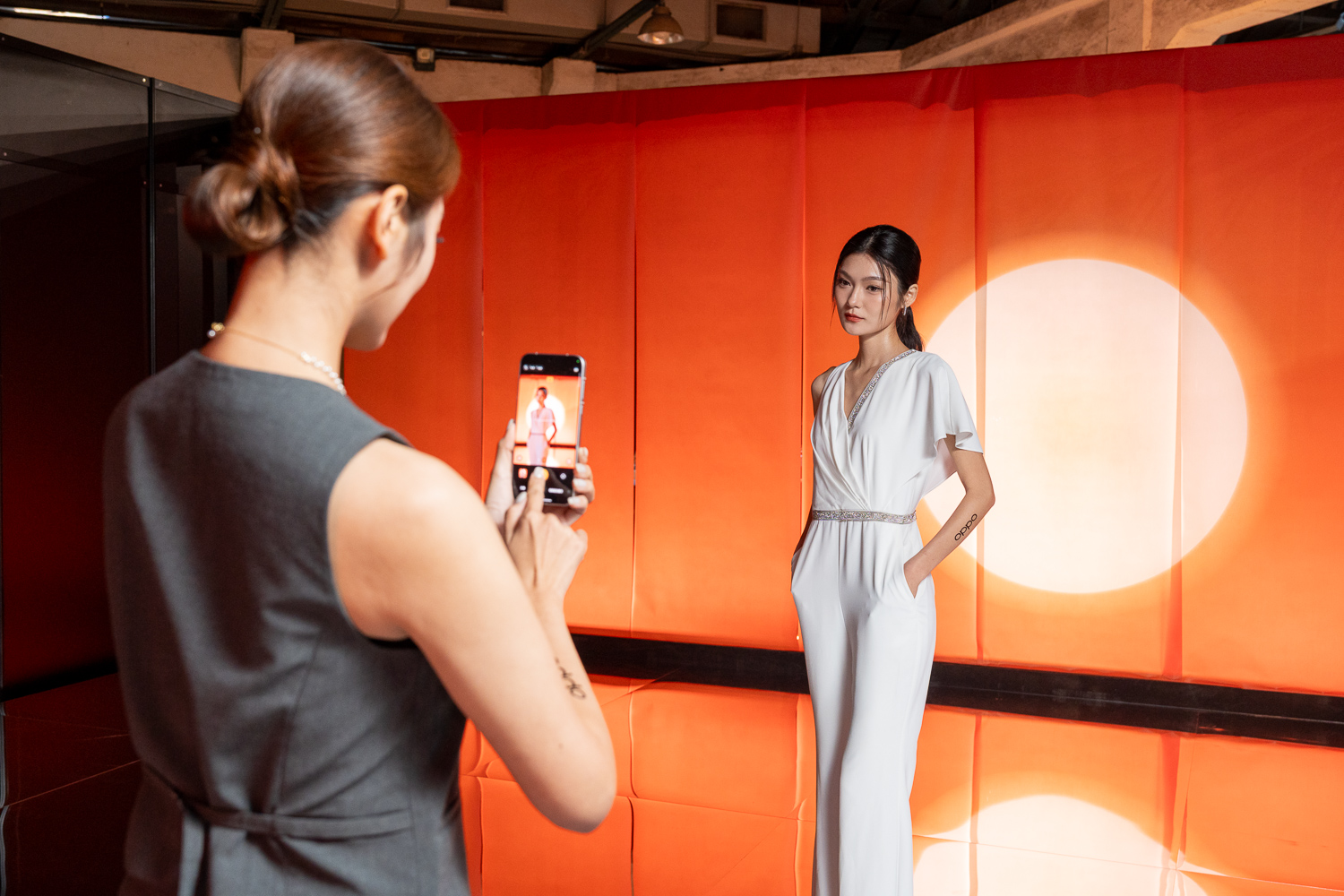 在演算與加工過載的時代．OPPO Find X10 系列將帶給影像愛好者們哈蘇原真影像與眼見實感的全新體驗！（圖／OPPO提供）
